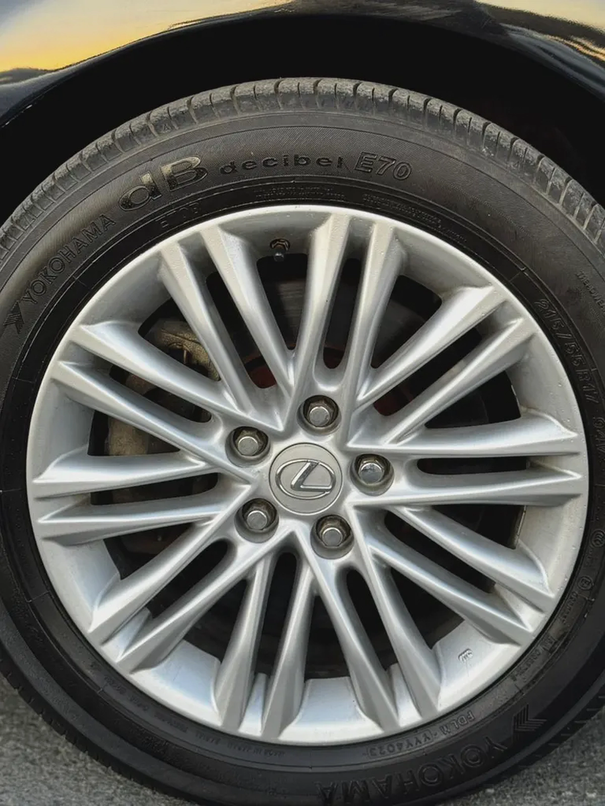 (2018) LEXUS ES350 // GCC // FULL OPTIONS//GOOD CONDITION//LOW MILLAGE//-18-18