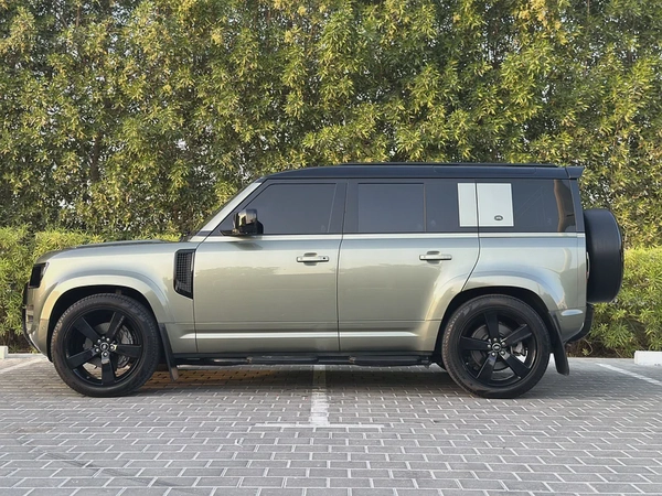 Land Rover Defender V6 - HSE P400 X Dynamic