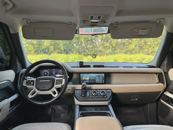 Land Rover Defender V6 - HSE P400 X Dynamic