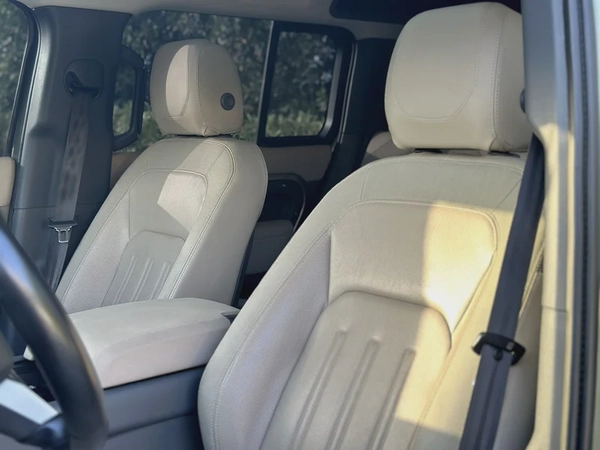 Land Rover Defender V6 - HSE P400 X Dynamic