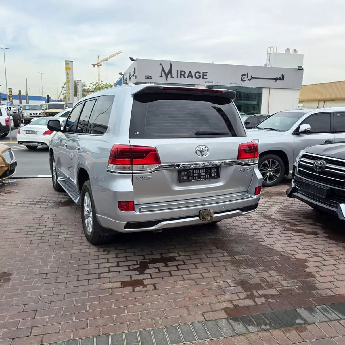 Toyota Land Cruiser VXR 5.7 VXR-7-0