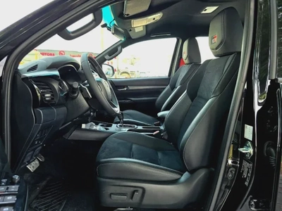 Toyota Hilux GR Sport-3