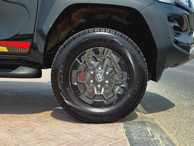 Toyota Hilux GR Sport-8