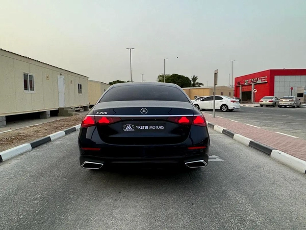 Mercedes-Benz E-Class E 200