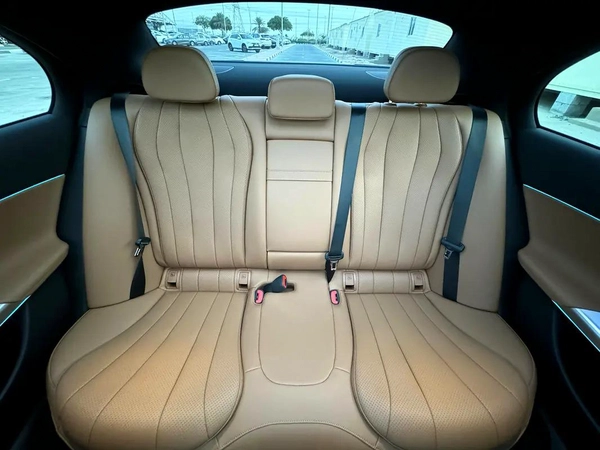 Mercedes-Benz E-Class E 200