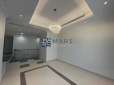 🏡 Modern 4-Bedroom Villa with American Kitchen | Prime Location in Al Tai, Sharjah-11