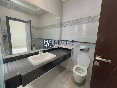 🏡 Modern 4-Bedroom Villa with American Kitchen | Prime Location in Al Tai, Sharjah-2