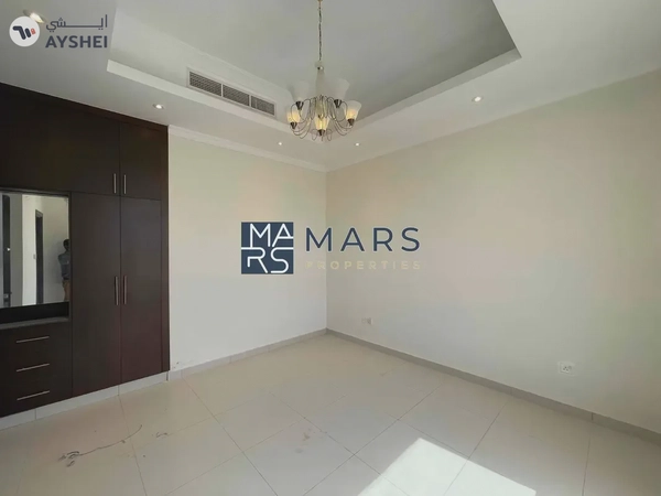 🏡 Modern 4-Bedroom Villa with American Kitchen | Prime Location in Al Tai, Sharjah