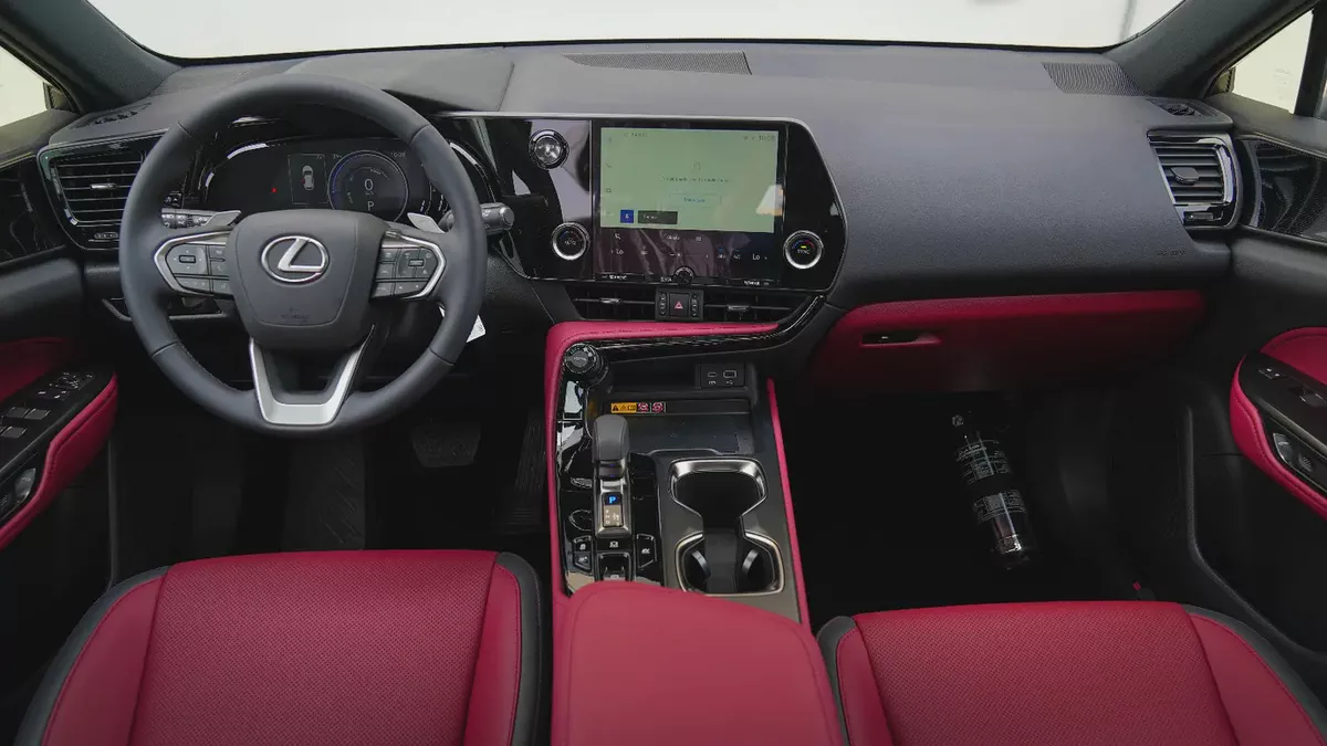 LEXUS NX350H PREMIER 2026!! GCC SPECS-9-9
