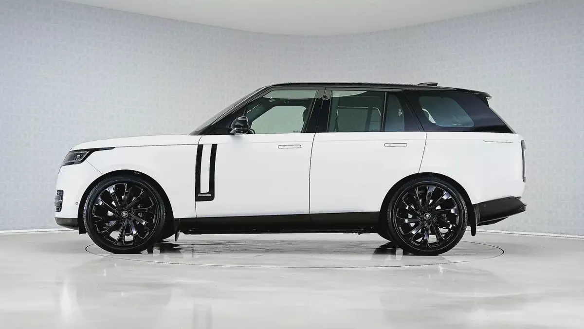 UAEs Very Best Example | AED 5,892 PM | P400 Autobiography | All Options-8-8