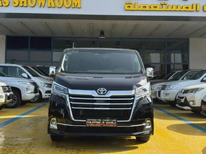 Toyota Granvia Premium 2023 MODEL - GCC SPECIFICATION