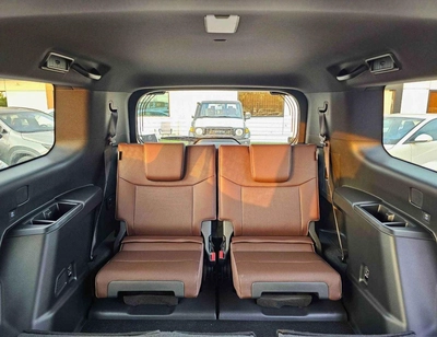 Toyota Prado ADVENTURE TURBO/2.8L V4 DIESEL/DRIVER POWER SEAT WITH LEATHER/DVD+CAMERA /COOL BOX (CODE # PDADV2)-18