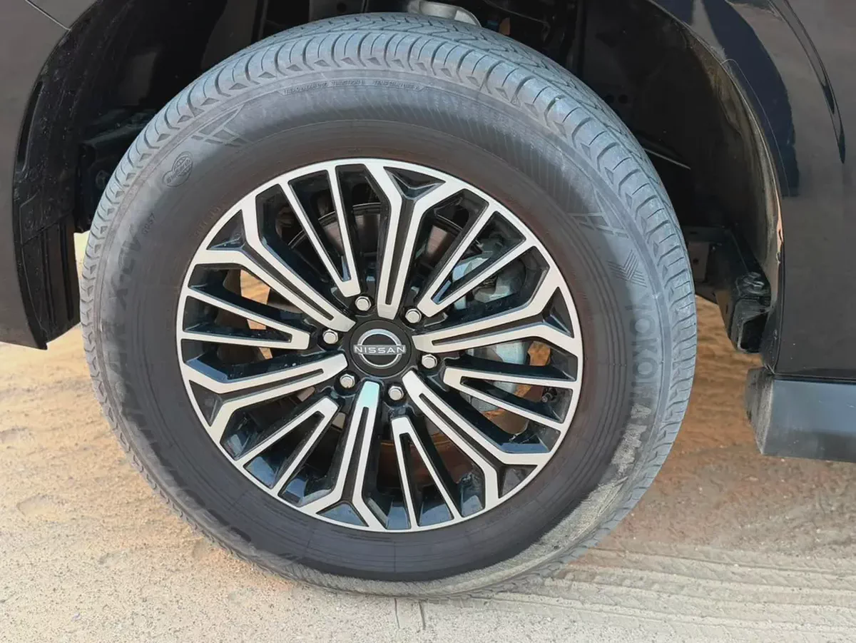 ONLY EXPORT Nissan Patrol LE Titanium 3.5L 2026 GCC Specs-12-12