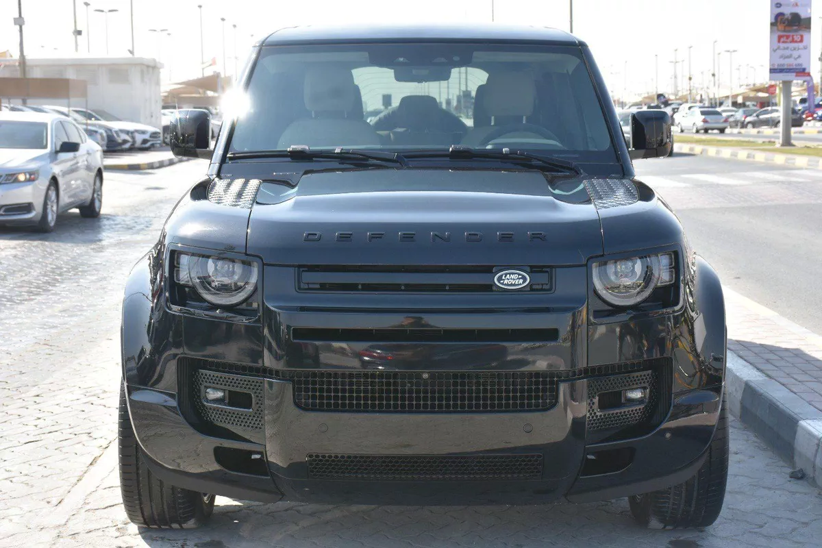 LAND ROVER DEFENDER SE V8 2024 | BLACK-18-18