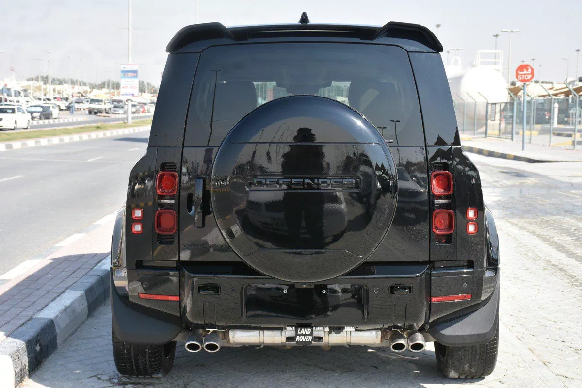 LAND ROVER DEFENDER SE V8 2024 | BLACK-15-15