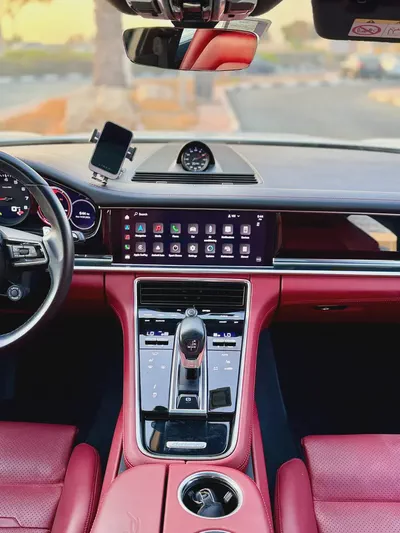 2022 Porsche Panamera Standard GCC Specs-9