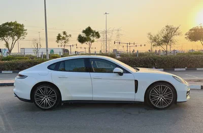 2022 Porsche Panamera Standard GCC Specs-6