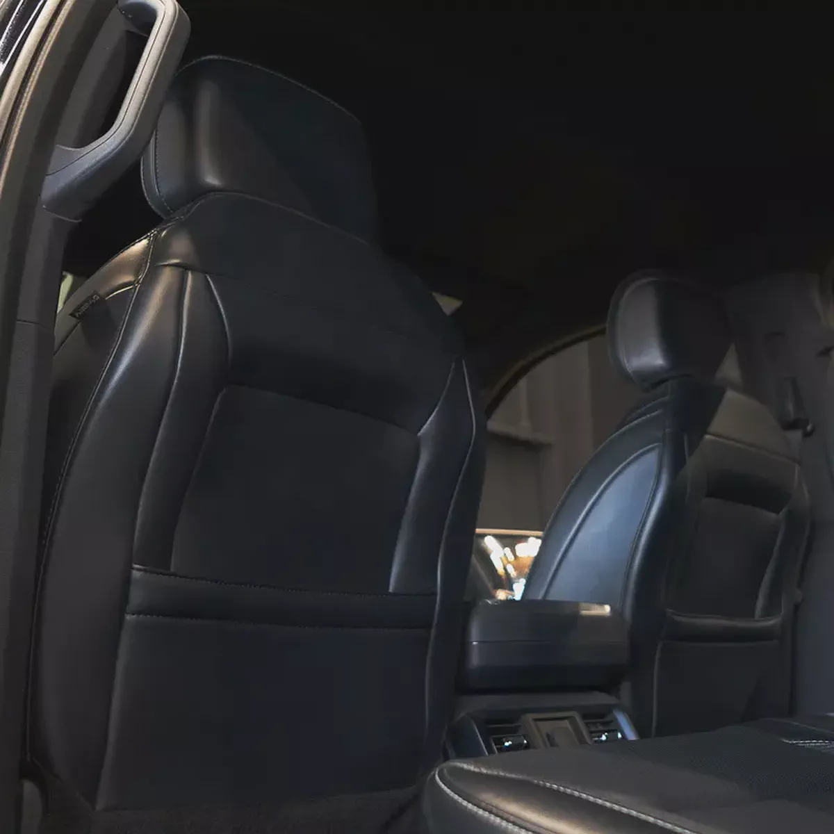 AED 4,407 pm • 0% Downpayment • Ford F-150 Raptor • Agency Warranty-12-12