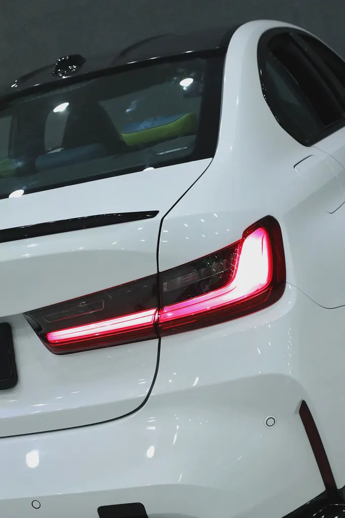 BMW M3 Competition xDrive (Individual Edition) 2024 - GCC/Other Specs-5-5