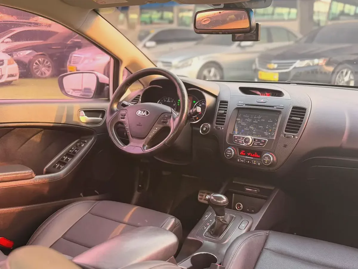 2013 Kia K3 Korean Specs-9-9
