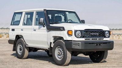 Toyota Land Cruiser 70 Toyota LC76 Hard Top 4.2L Diesel V6 5doors MY2025-2