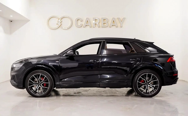 AED 2961 PM | AUDI Q8 QUATTRO 2020 S LINE | SINGLE OWNER | PRISTINE CONDITION | 1 YEAR WARRANTY| GCC
