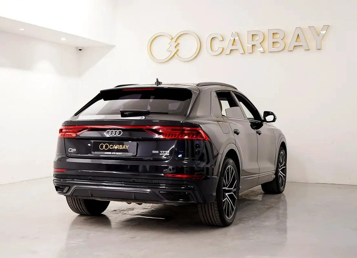 AED 2961 PM | AUDI Q8 QUATTRO 2020 S LINE | SINGLE OWNER | PRISTINE CONDITION | 1 YEAR WARRANTY| GCC-8-8