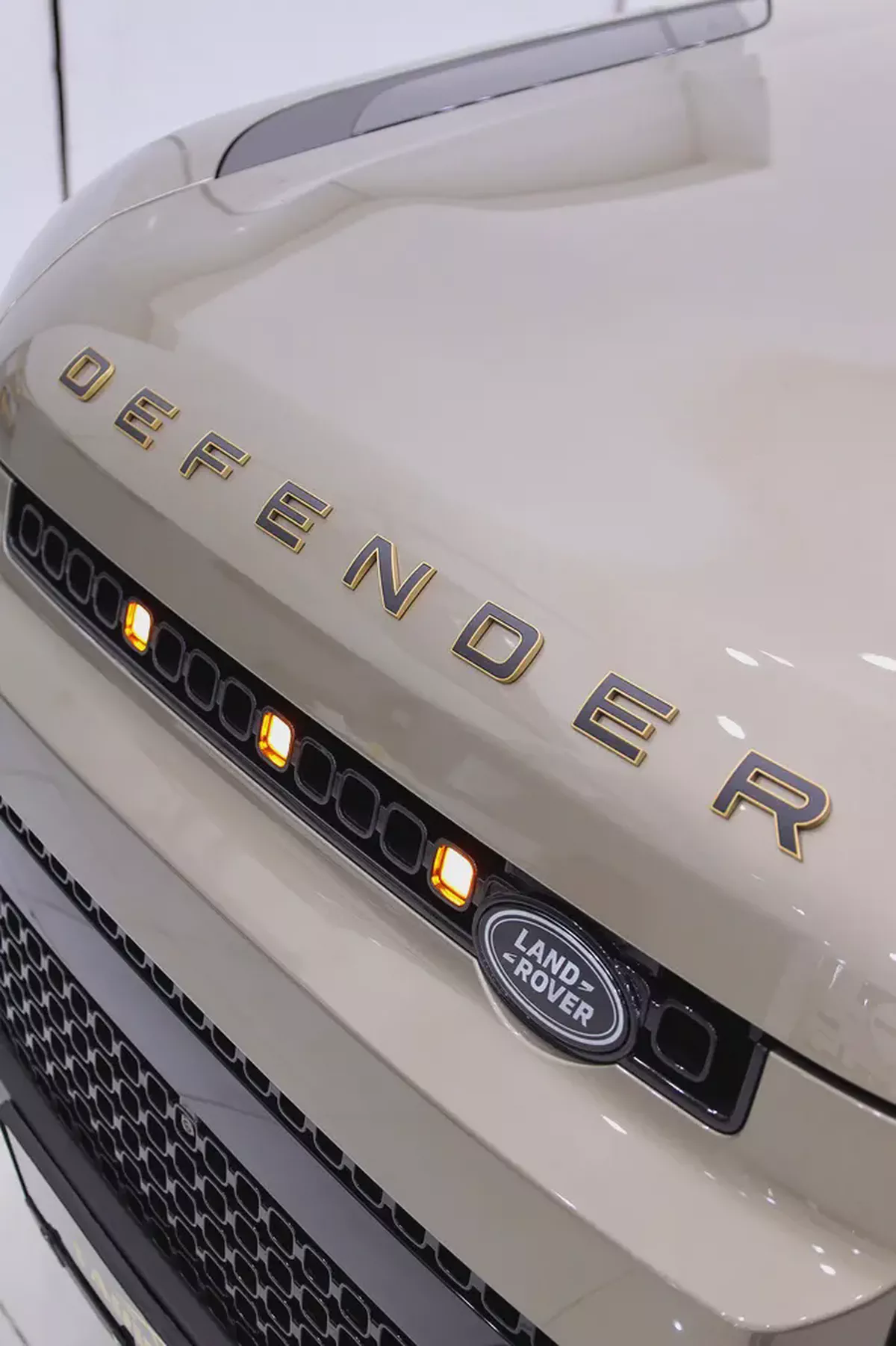 DEFENDER 110 OCTA P635 - V8 - FULLY LOADED-18-18
