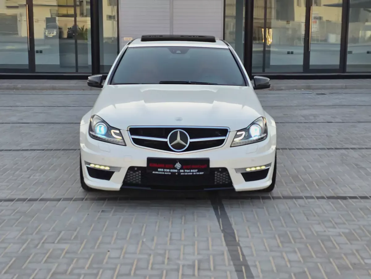 2012 Mercedes-Benz C63 AMG | GCC Specs | Low Mileage-2-2