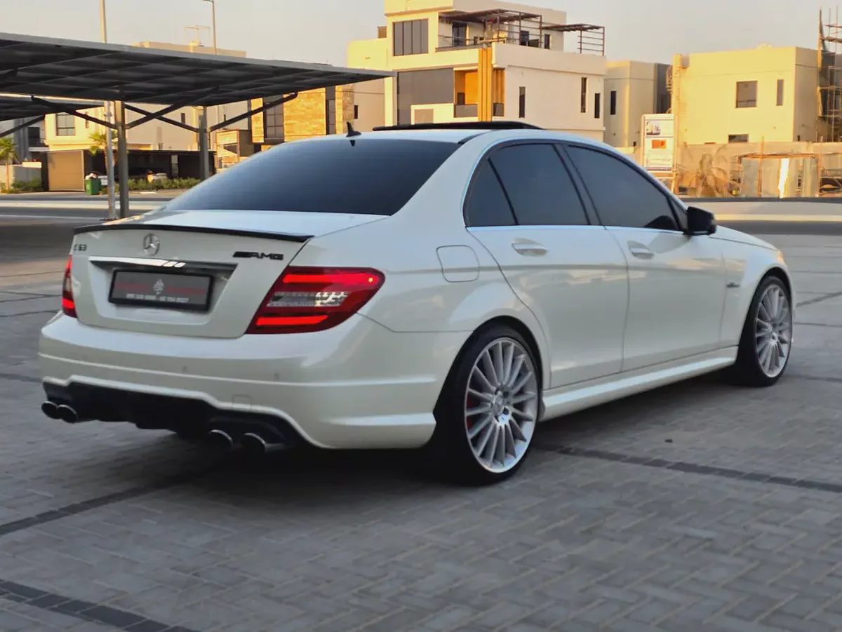 2012 Mercedes-Benz C63 AMG | GCC Specs | Low Mileage-3-3