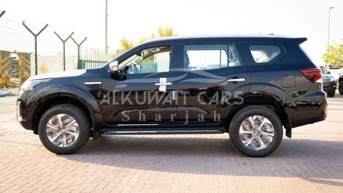 Nissan X Terra PLATINUM NISSAN X-TERRA PLATINUM 2.5P AT 4WD MY2024-4-0