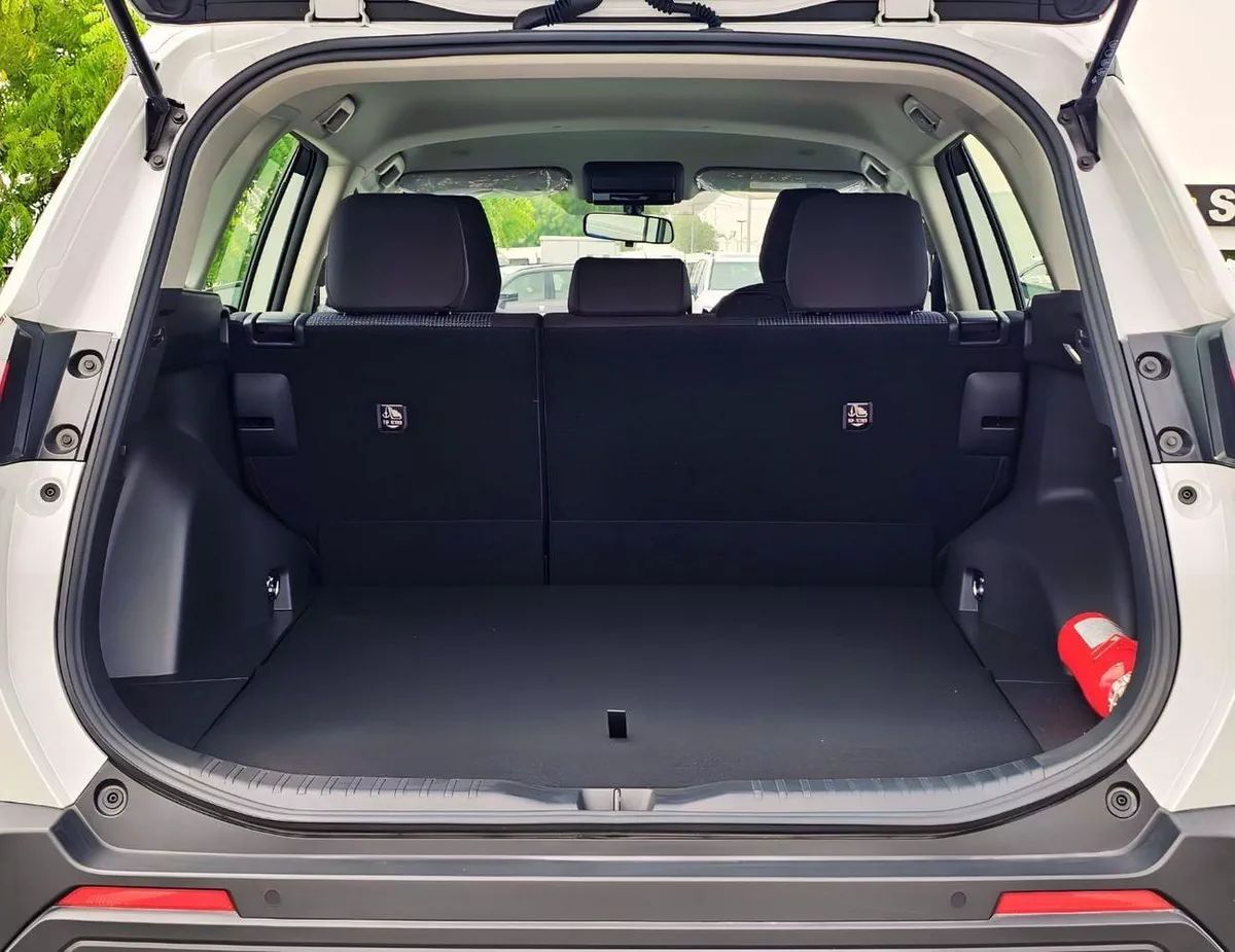Toyota RAV4 LE || 2.0L PETROL V4 AWD | 10.5" TOUCHSCREEN DISPLAY | REAR CAMERA (CODE # RVPLEF)-6-0