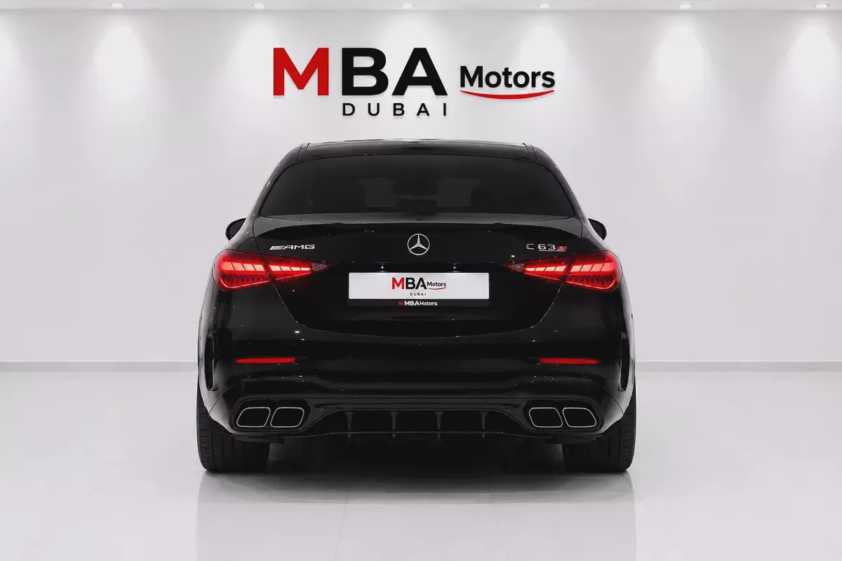 2024 Mercedes-Benz C-Class C63 S AMG E-Performance - 19,000 kms- Warranty And Service-1-1