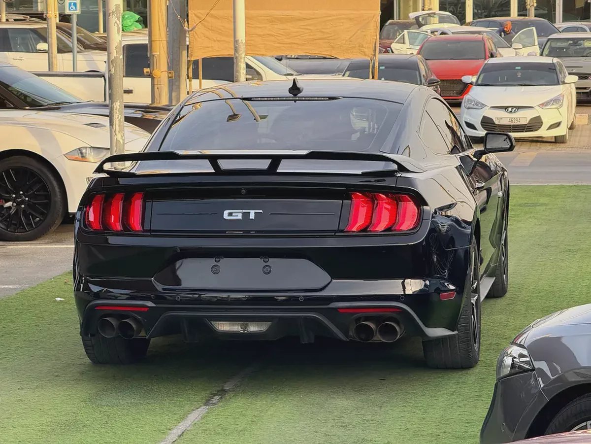 فورد موستنج جى تى 5.0 2023 V8-5-5