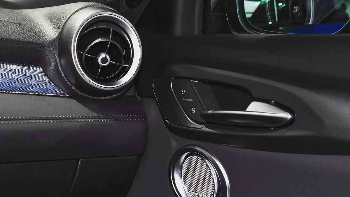 0% DP | AED 1,838/Month | Alfa Romeo | Tonale Veloce | 2024 | Gargash Warranty and Service-14-14