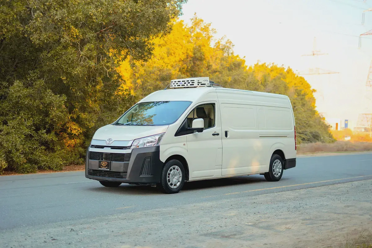 High Roof | Manual | Freezer Van | GCC Specs | Ref#T03156