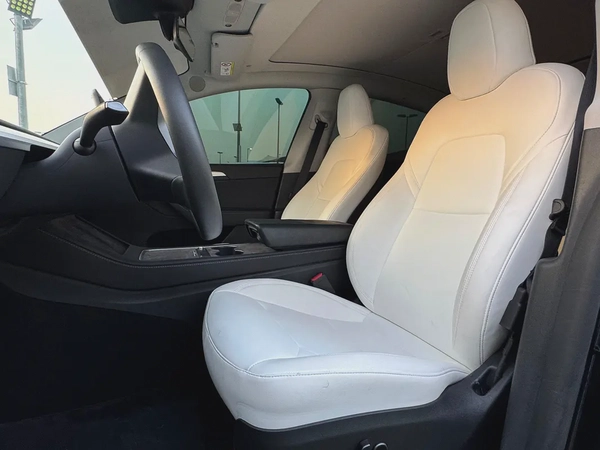 Tesla Model Y Performance 2024 GCC Original Paint