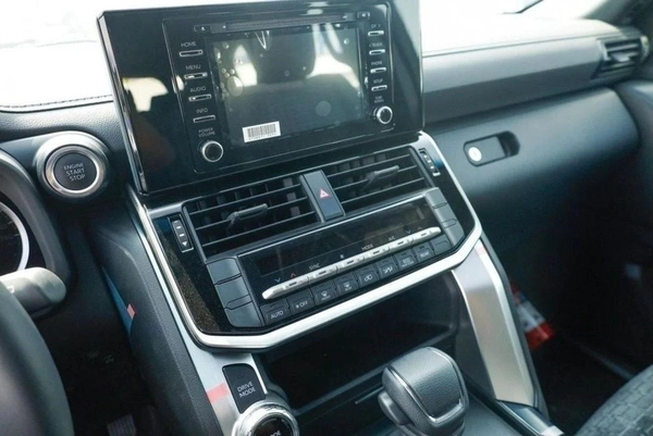 Toyota Land Cruiser GXR 3.3L DIESEL