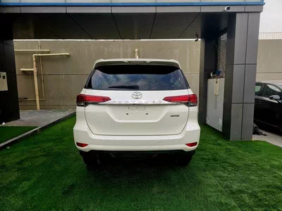 Toyota Fortuner EXR / V4 2.7L/ NEW SHAPE/ LEATHER/ LOW MILEAGE-4