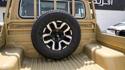 Toyota Land Cruiser Pick Up  LC79 DC 2.8L DSL FULL AT-13