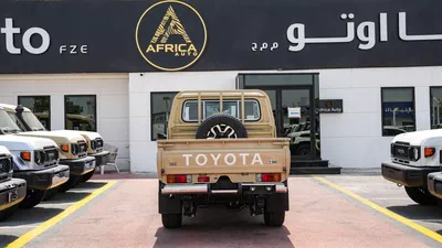 Toyota Land Cruiser Pick Up  LC79 DC 2.8L DSL FULL AT-15