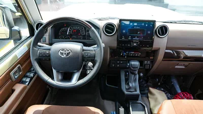 Toyota Land Cruiser Pick Up  LC79 DC 2.8L DSL FULL AT-6