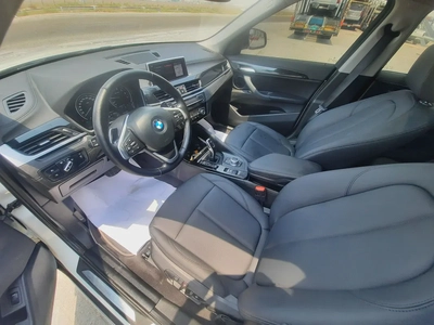 BMW X1 2022 full option  low km-10