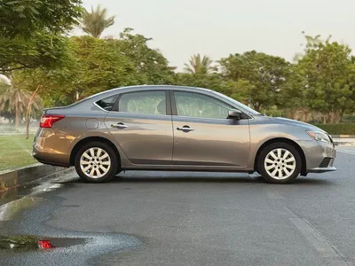 NISSAN SENTRA MODEL 2017 FULL OPTION VERY CLEAN CAR-5