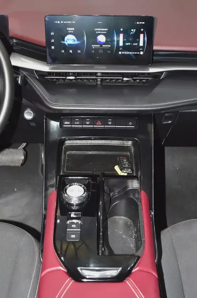 AED 706 EMi for 5Yrs | Haval H6 2.0 GDiT ( 2024 Model ) in White Color GCC Specs-13