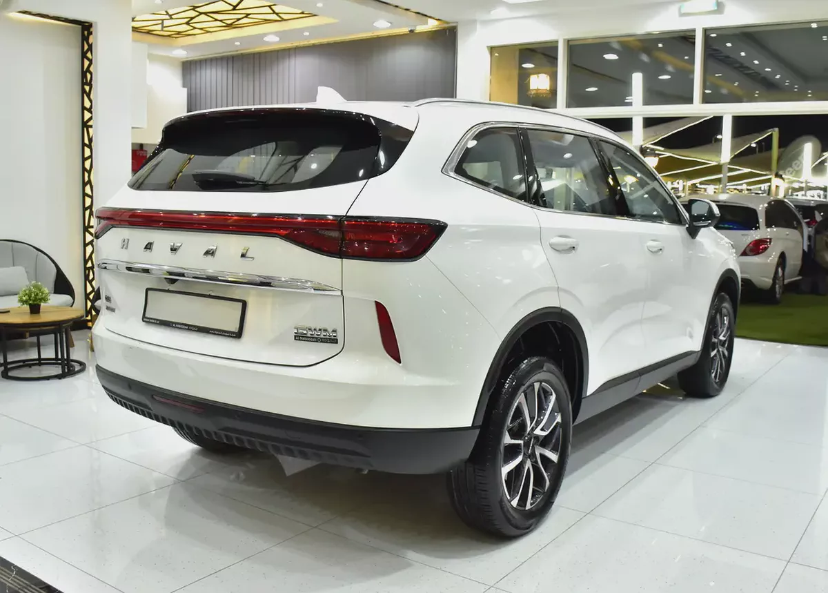 AED 706 EMi for 5Yrs | Haval H6 2.0 GDiT ( 2024 Model ) in White Color GCC Specs-5-5