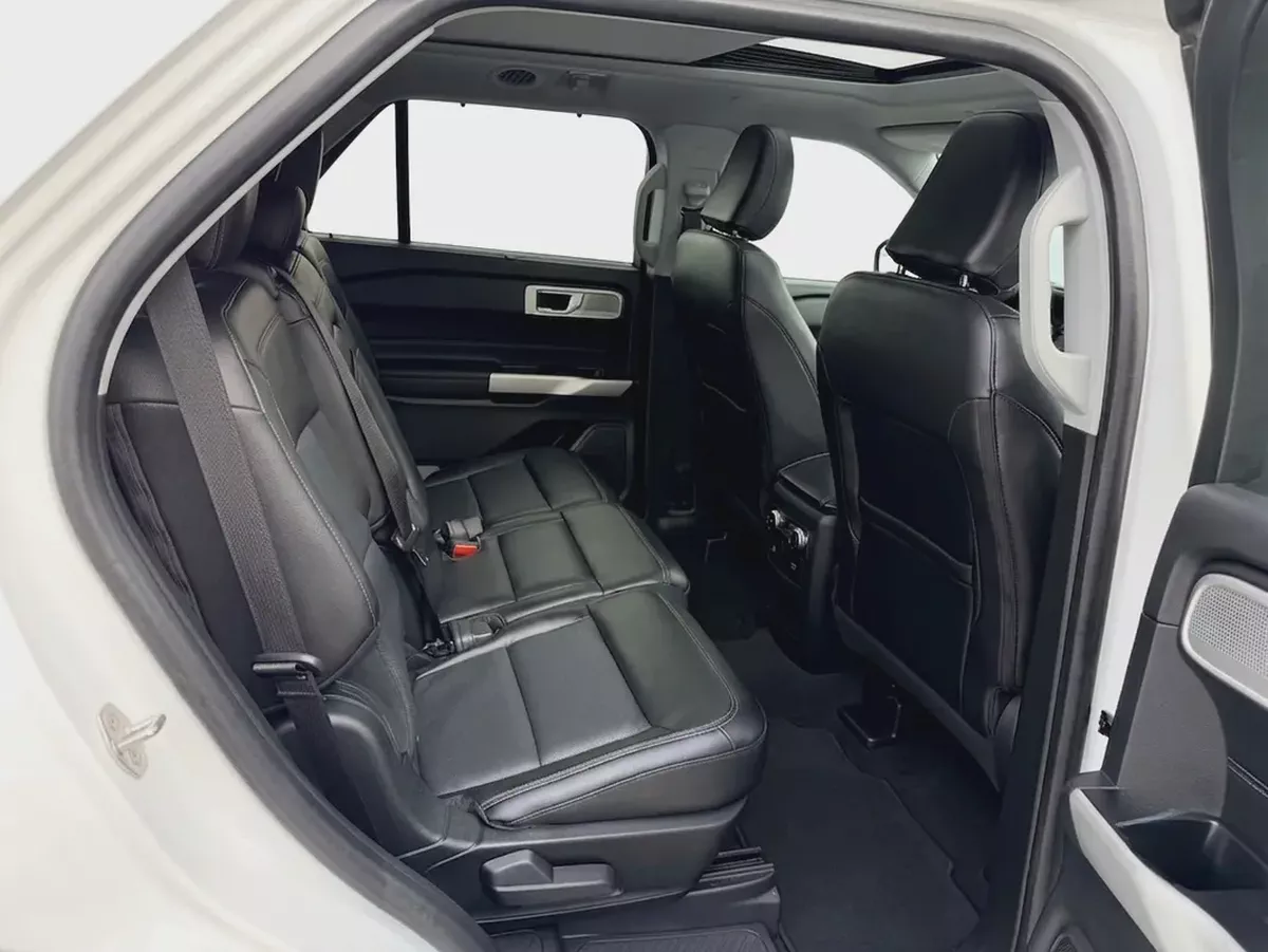 AED 1551 PM | FORD EXPLORER LIMITED HYBDIRD 2021 | AGENCY WARRANTY AUG 2026 | SINGLE OWNER | GCC-5-5