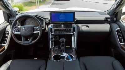 Toyota Land Cruiser VXR 3.5L TWIN TURBO FULL OPTION 2025-8