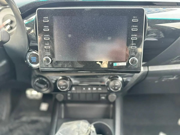 Toyota Hilux Gr Sport 4,0L Model 2026 Spec Saudi