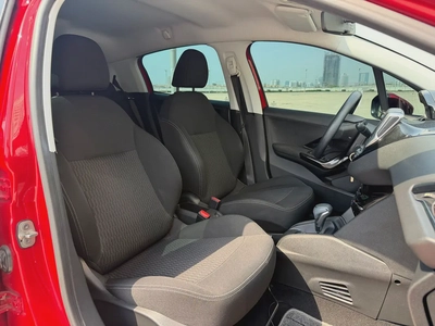2019 Peugeot 208 Active-6